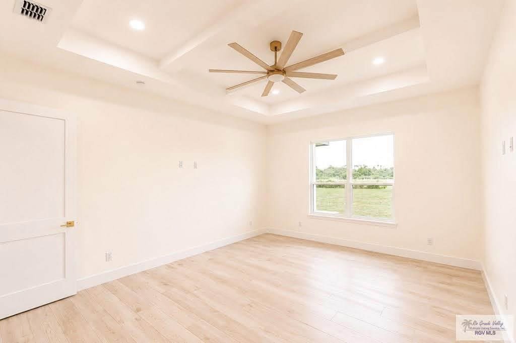 1313 Thacker Ln · 9