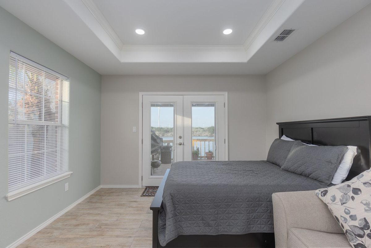 The Arroyo Waterfront House · 14